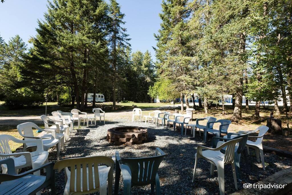 3 Bedroom Pool Playarea Campfire Cozy Apt バー・ハーバー エクステリア 写真